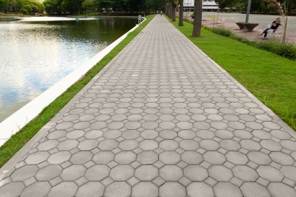 Pathway Pavers Installation in Venice