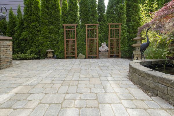 Backyard Hardscape Service in Venice